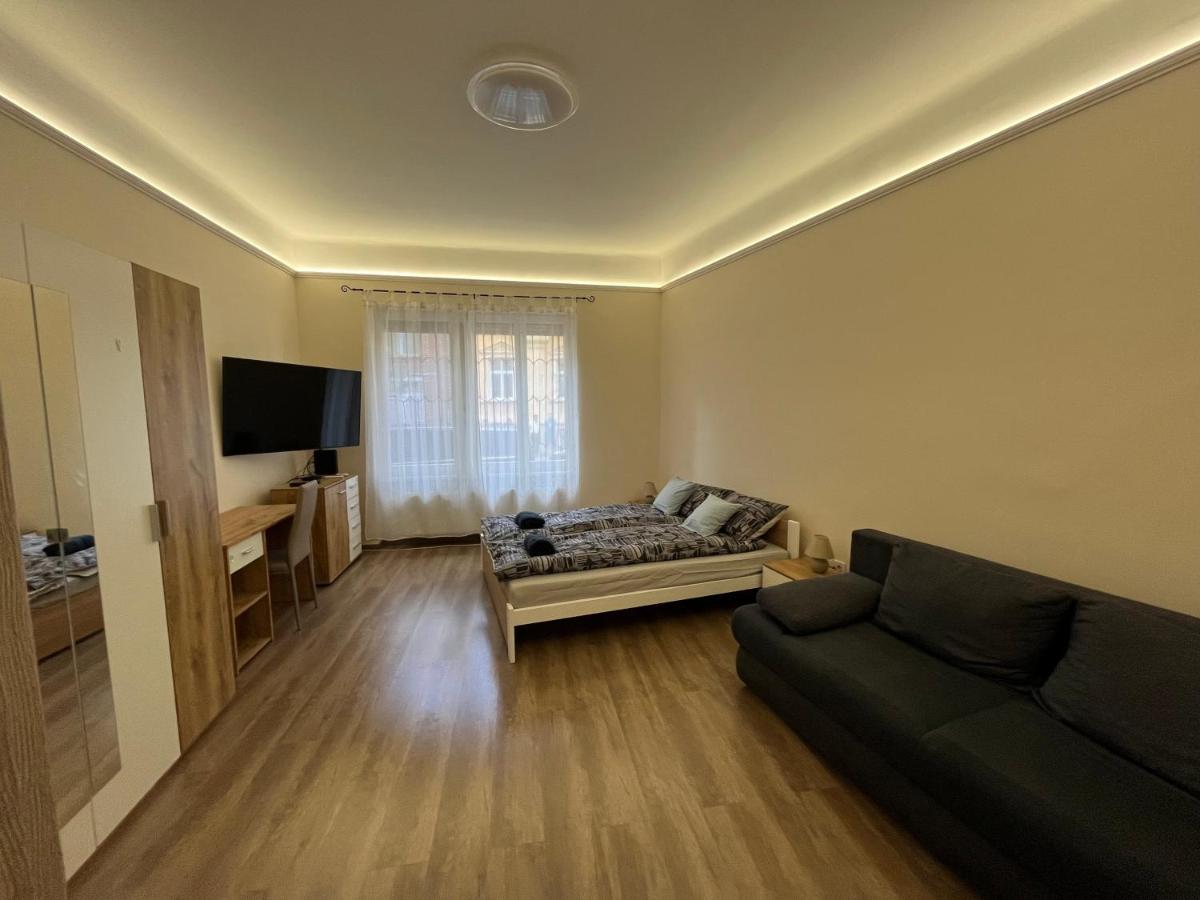 Albi Apartman Szeged Exterior foto